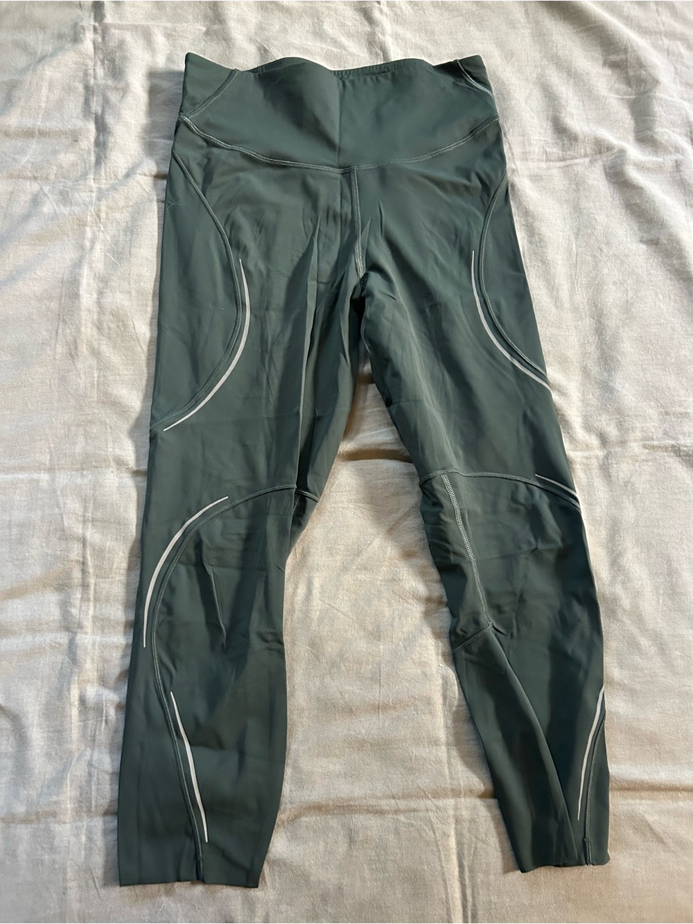 Fast and free leggings